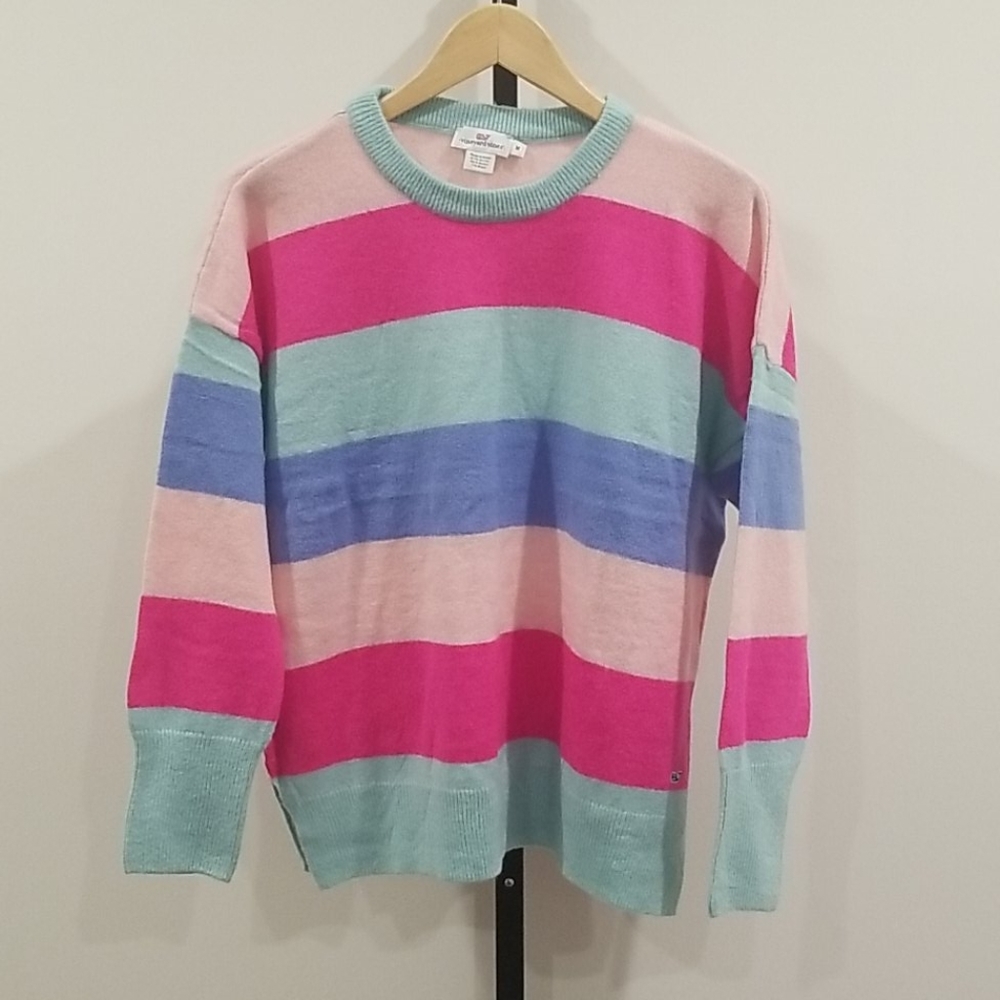 Vineyard Vine sweater